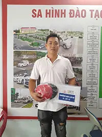 Nhận mũ 6
